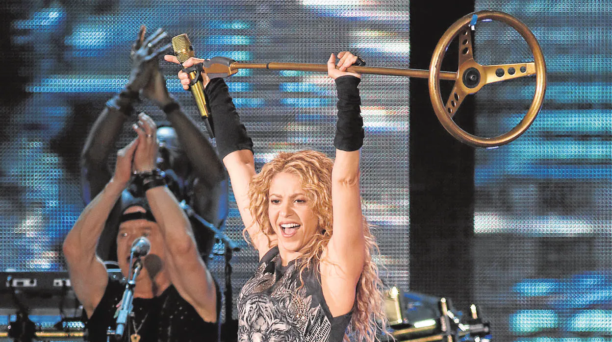 Shakira, durante uno de sus conciertos