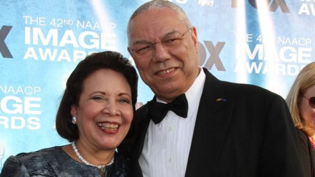 Alma y Colin Powell, 60 años de amor que nació de una cita a ciegas