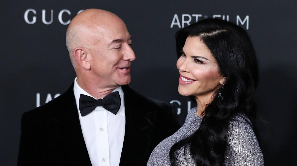 Jeff Bezos y su novia la periodista Lauren Sánchez