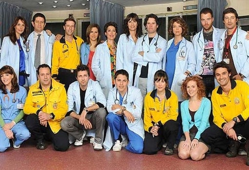 Parte del reparto de Hospital Central.