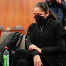 Isabel Pantoja, hundida en su regreso al juzgado: casi se desmaya y rompe a llorar