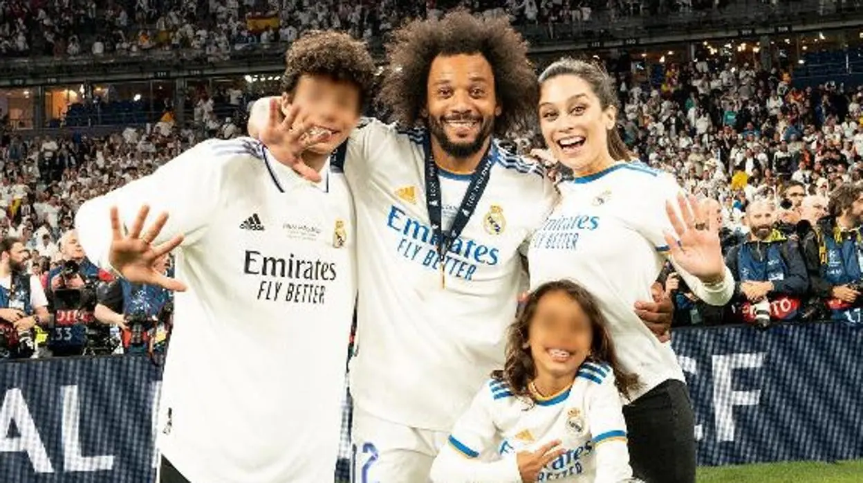 Marcelo junto a su mujer, Clarice Alvez, y sus dos hijos: Enzo y Liam