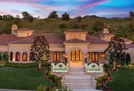 Exteriores de la nueva casa de Britney Spears y Sam Asghari