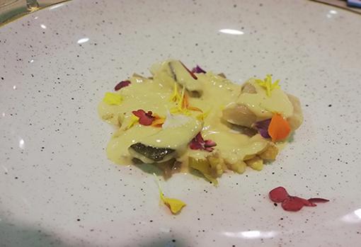 Rodaballo con velouté de palo cortado