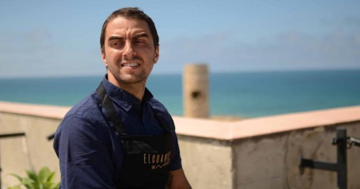 Manuel Berganza, en la terraza de El Cuartel del Mar