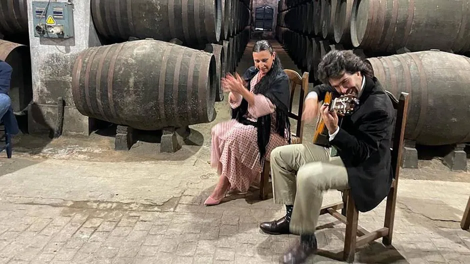 El flamenco llega a las Bodegas Cayetano del Pino en agosto