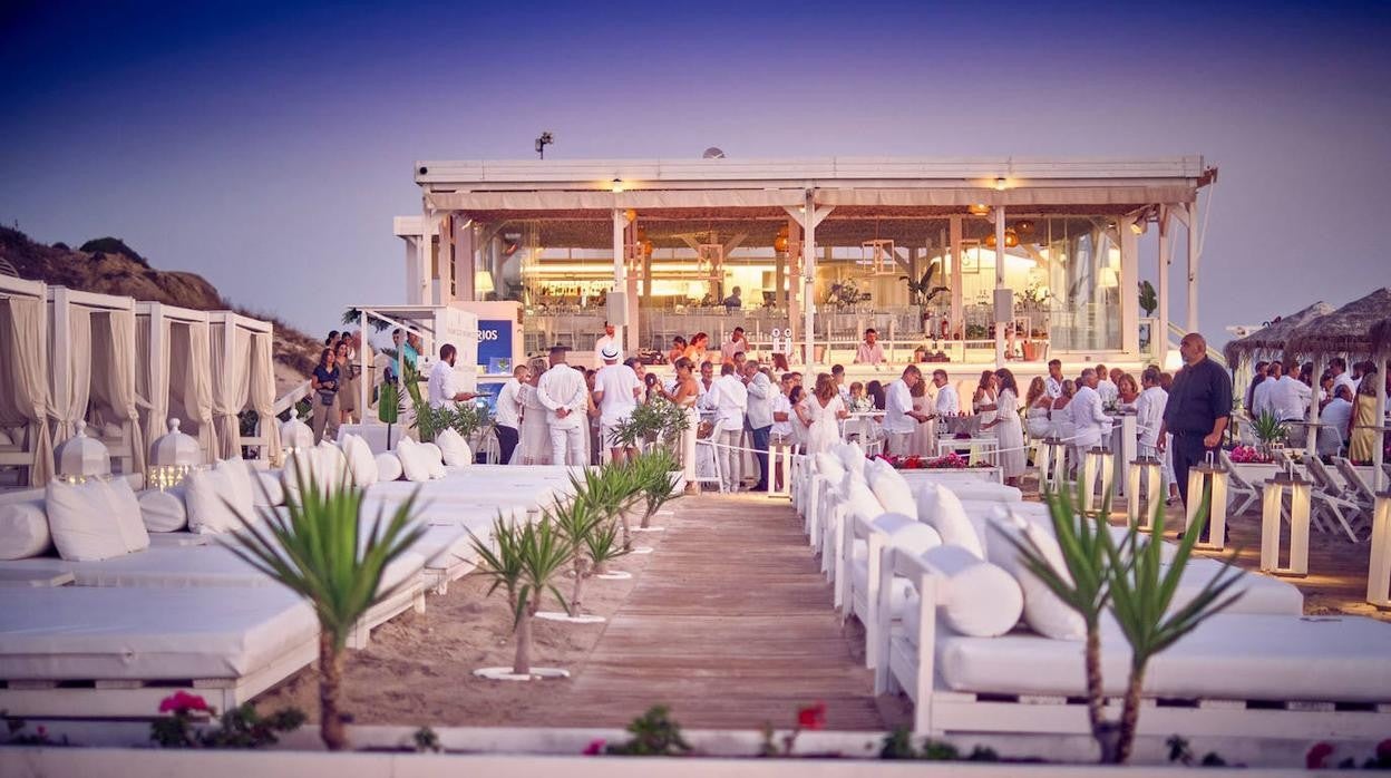 Coconovo Beach Club, en la playa de La Barrosa de Chiclana