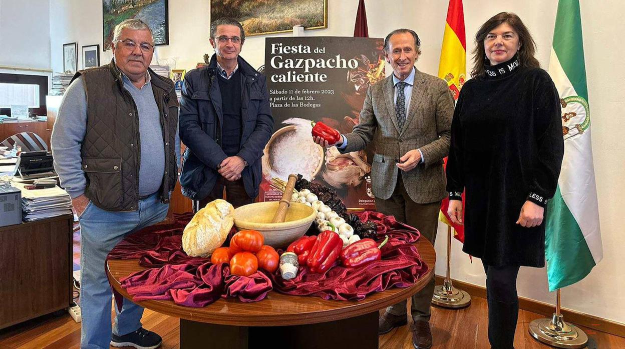 Presentación de la Fiesta del Gazpacho Caliente