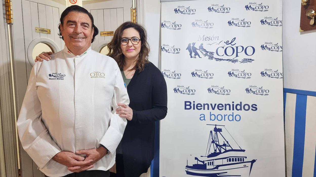 Manuel Moreno y su hija, Estrella, en el Mesón El Copo