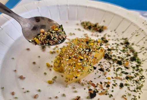 El postre, piña con furikake