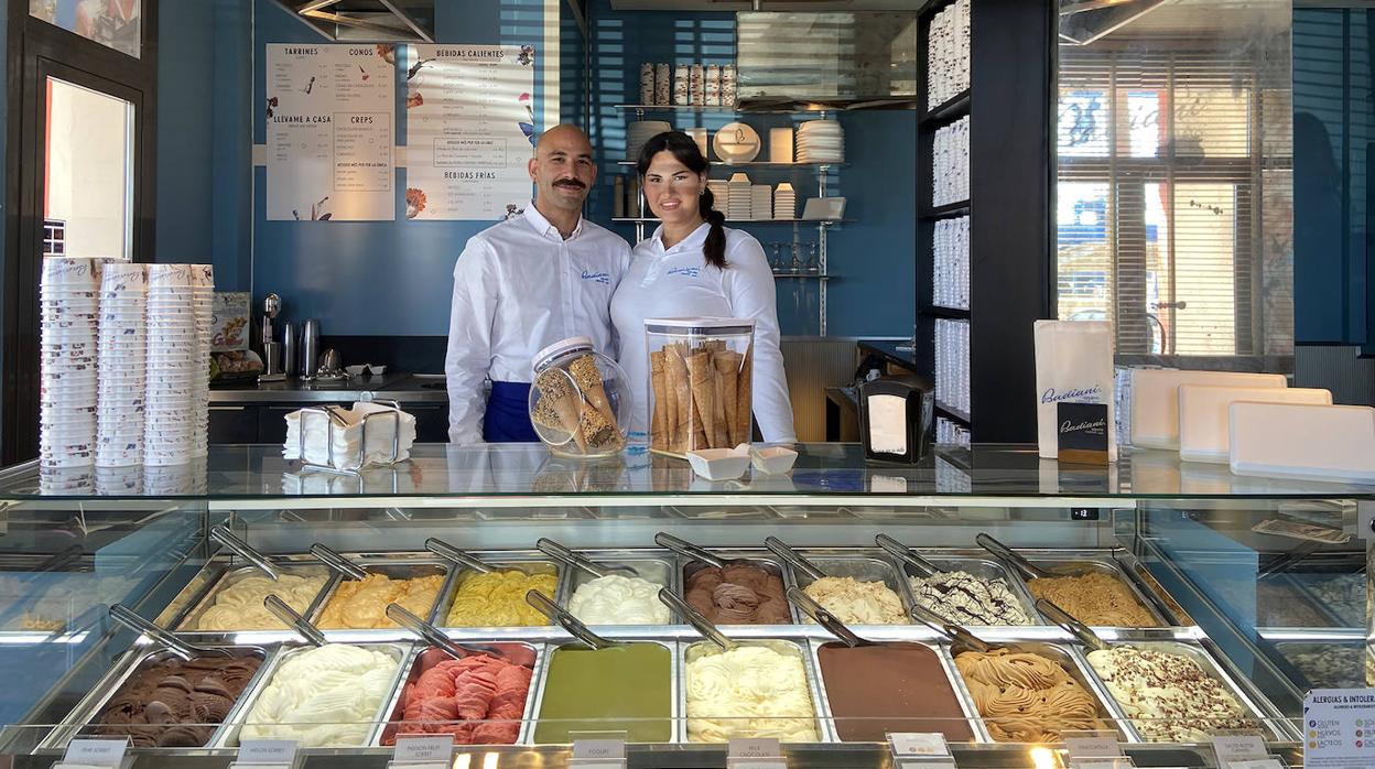 La vitrina con los helados de Badiani, en Sotogrande