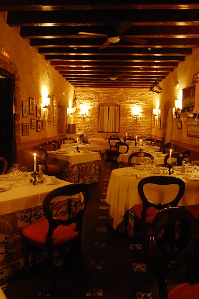 Un restaurante rebosante de historia  475. Un restaurante rebosante de historia