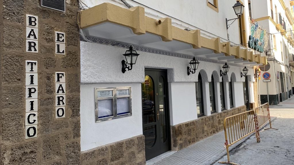 entradabarrafarocadiz. Entrada a la barra de El Faro de Cádiz.