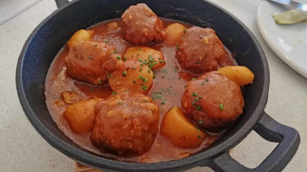 elcuarteldelmaralbondigas. 