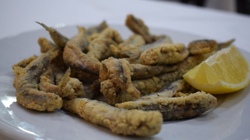 taberna meson cantarrana en malaga 5. 