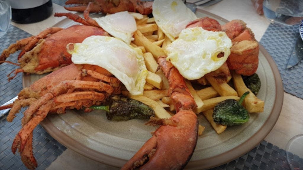 antigua casa de botes 2. 