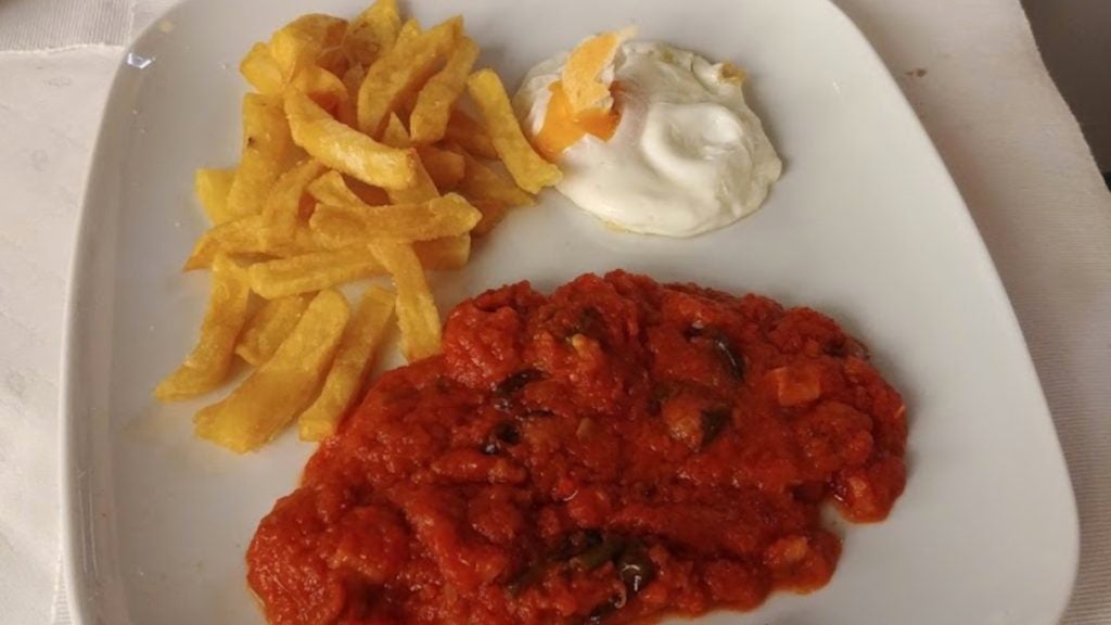 restaurante meson rincon catedral en el centro de malaga 8. 