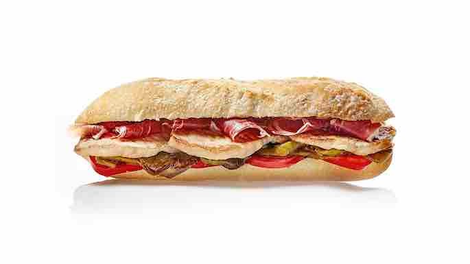 La cocina de Dani García, ahora a domicilio: Así es el concepto La Gran Familia Mediterránea