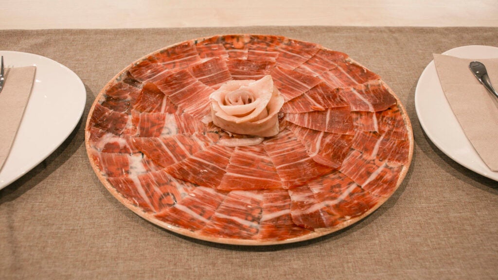 215742744_125369389782068_4742816170190672751_n. 