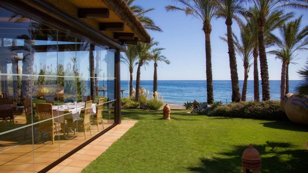 spiler-beach-club-480390. 