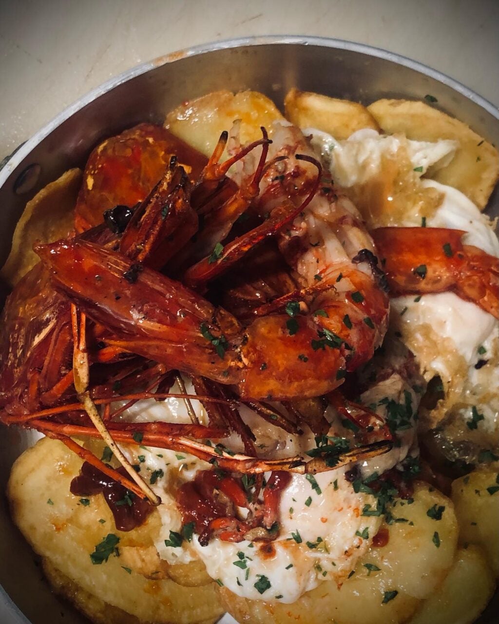 255136536_122911573500545_3589321198219789977_n. 