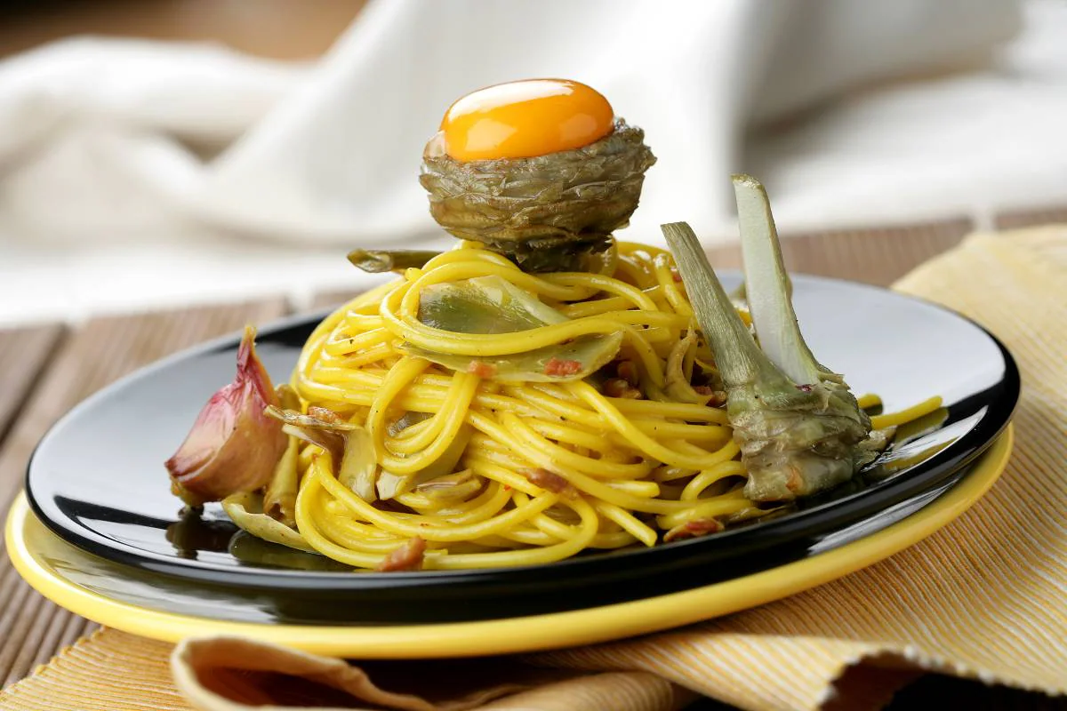 Espaguetis con alcachofas - Gurmé