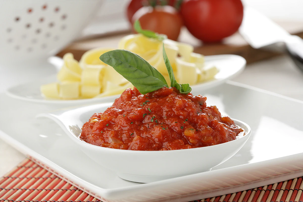 Salsa de tomate y albahaca para acompañar - Gurmé
