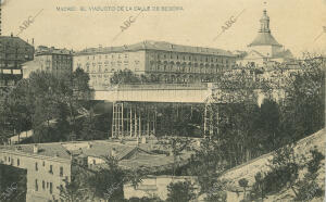 En su momento, los madrileños le llamaron la Torre Eiffel