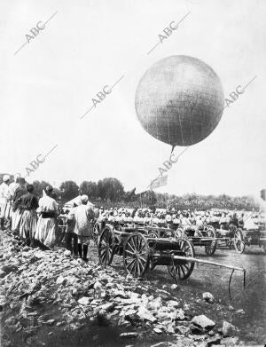 Globo militar de Observación "dar el Beida", en el campamento de Casablanca