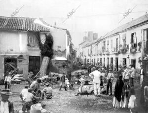 La calle de Mármoles durante los Trabajos de limpieza