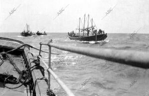 Portil (Huelva). 1910 (CA.). Vista desde una de las jábegas