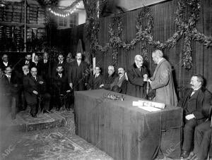 Del concurso anual de Edificios en Barcelona solemne ceremonia oficial del...