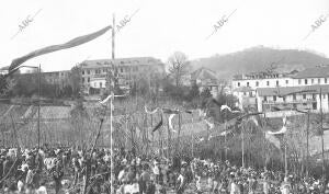 Aspecto general del campo donde se Celebró la fiesta del árbol en san Sebastián