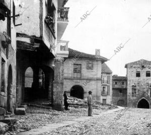 Vista de una de las Calles del pueblo Santillana del Mar (Cantabria)