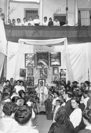 Una ceremonia Religiosa en Madrid solemne Consagracion al sagrado Corazon de...