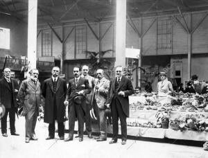 El alcalde Sr.(Eduardo) Pereda (X), Inaugurando la exposición de agricultura...