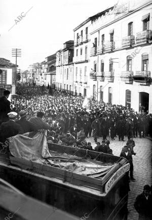 000 manifestantes de Marín para pedir a los poderes públicos la incautación de...