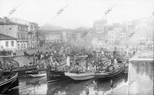 Llanes (Asturias), 1929. Una imagen del puerto de LLanes