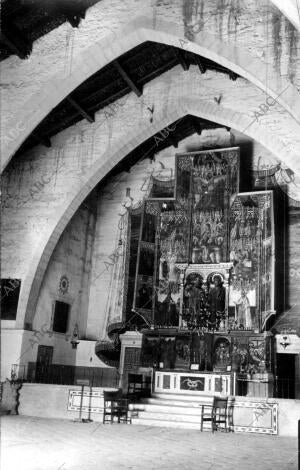 Vista interior de la ermita de san Félix en Jativa (Valencia)