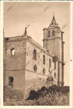 Antigua iglesia abacial de santa María de la Mota