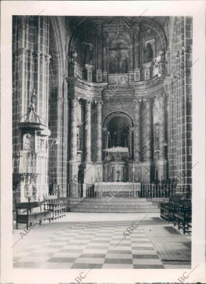 Aroche, interior del monumental templo de nuestra Señora de la asunción