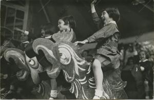 Los niños de los asilos madrileños fueron invitados a disfrutar de todas las...