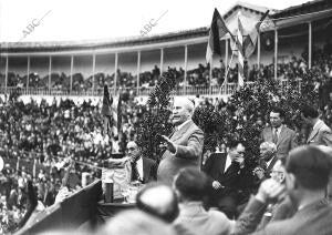 el Sr. Lerroux en su Discurso. Fotografía: Espica, Burgos. Avellanos,