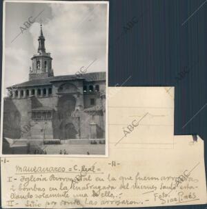 Iglesia parroquial de Manzanares (ciudad Real) tras haber Sido Bombardeada por...