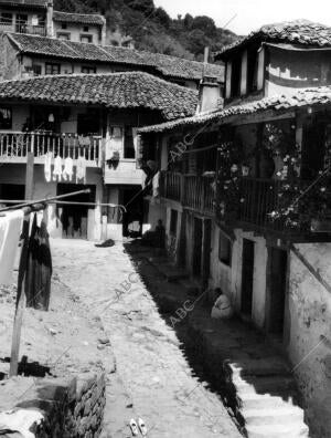 Una de las Calles del pueblo de Lastres (Asturias)