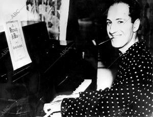 En Seattle, (Washington), en 1936, el famoso compositor americano GEORGE...