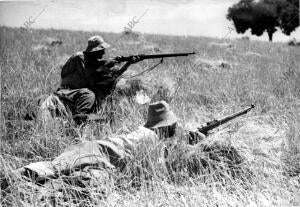 Campesinos Disparando A las Puertas de Sigüenza, antes de partir A Zaragoza