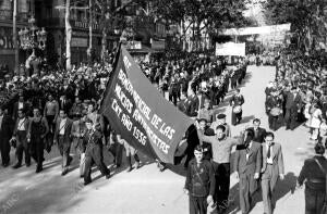 Gran manifestación por las Ramblas de Barcelona, con motivo de la conmemoración...