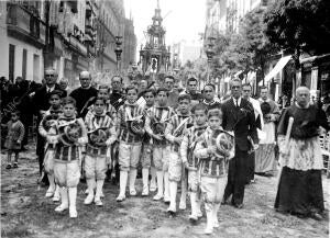Los Seises de la catedral en la procesión del corpus Christi