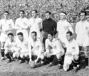 Equipo del Sevilla que ha Sido campeón de Liga